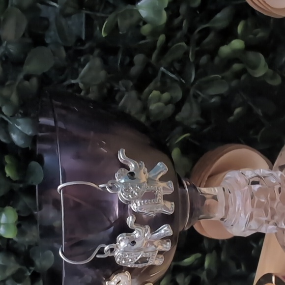 Naughty Elephant Jewelry Lot - Picture 5 of 10